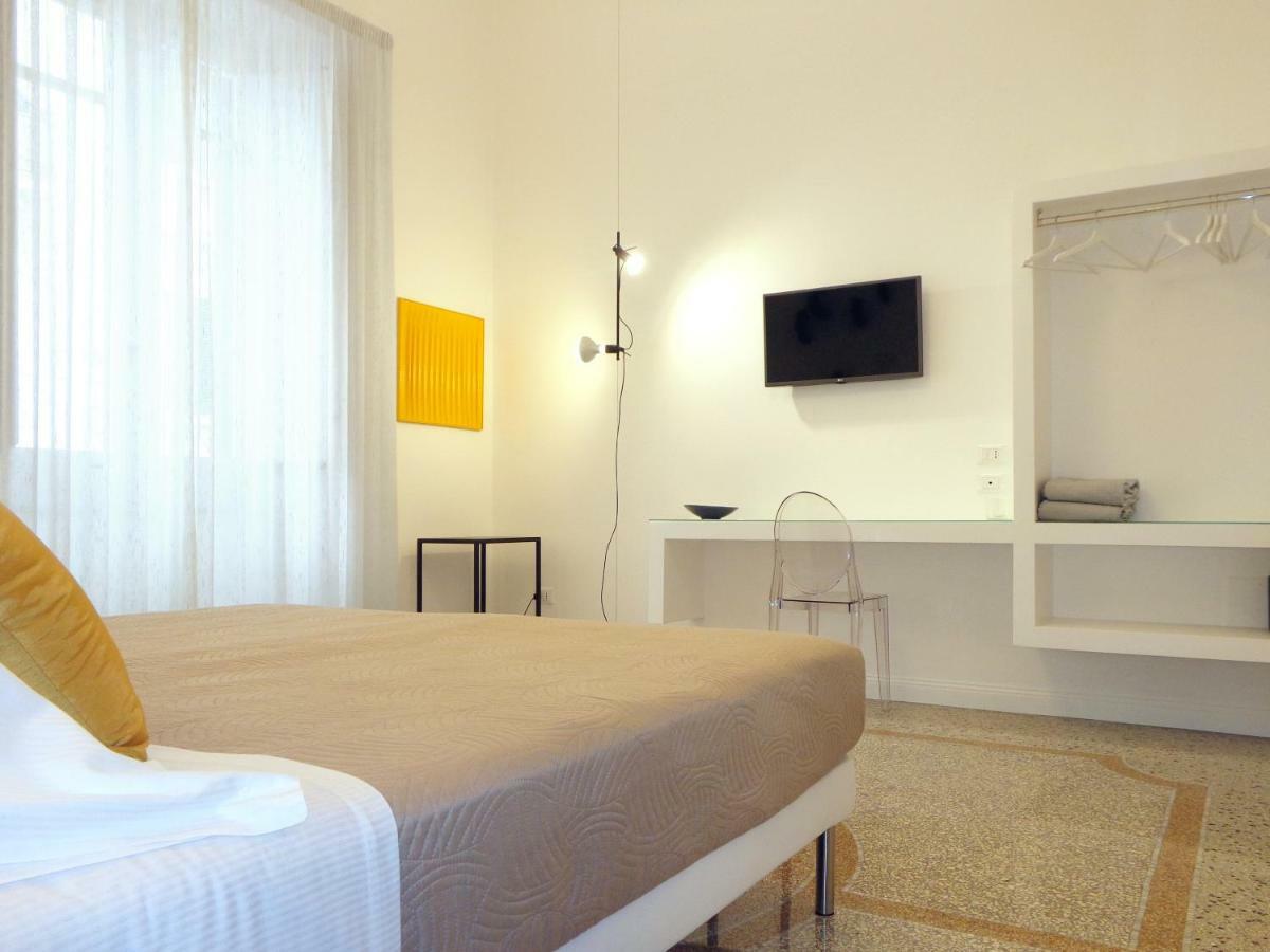 Re Ruggero Rooms Reggio di Calabria Exterior foto